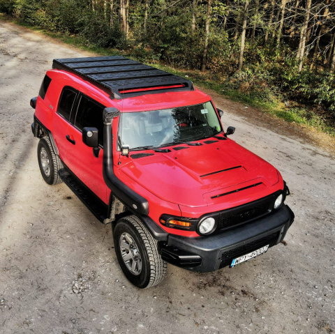Bagażnik Toyota FJ Cruiser Bagażnik Toyota FJ Cruiser