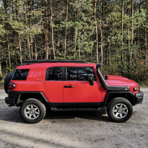 Bagażnik Toyota FJ Cruiser Bagażnik Toyota FJ Cruiser