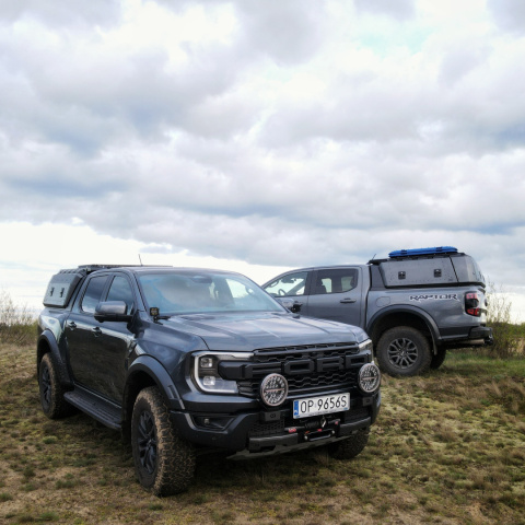 Zabudowa Ford Ranger 2023+ z fabryczną roletą Zabudowa Ford Ranger 2023+ z fabryczną roletą