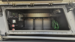 Wyposażenie elektryczne do zabudowy Ford Ranger 2023+ z fabryczną roletą